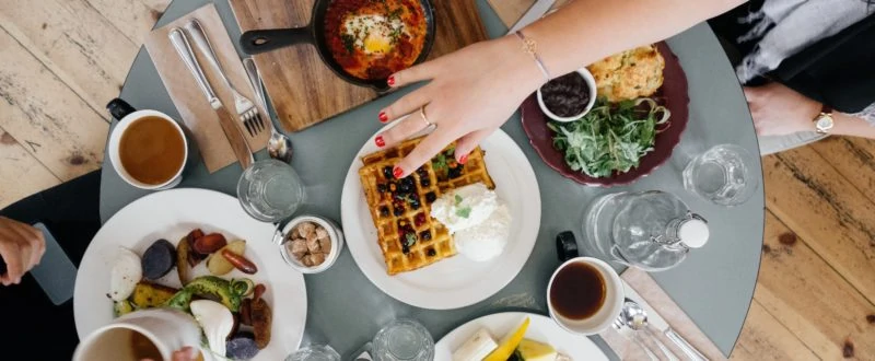 Food tours and experiences