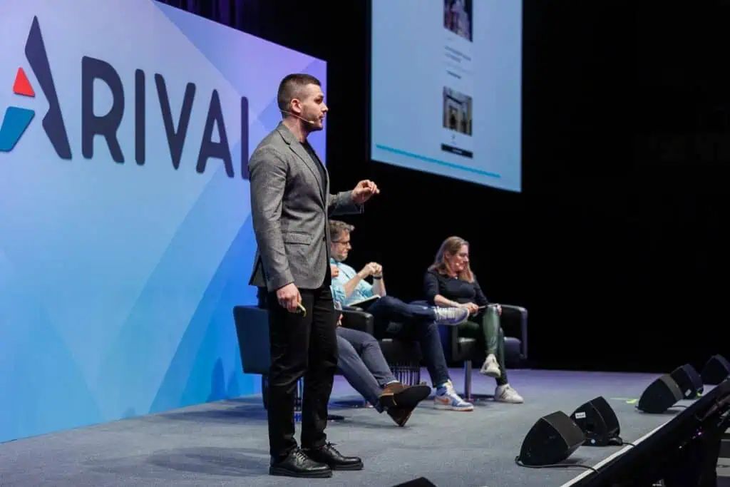 Image: WeGoTrip’s Product Manager for Generative AI Vitaly Vinogradov presents his company’s product at the Arival Experiences Innovation Showcase